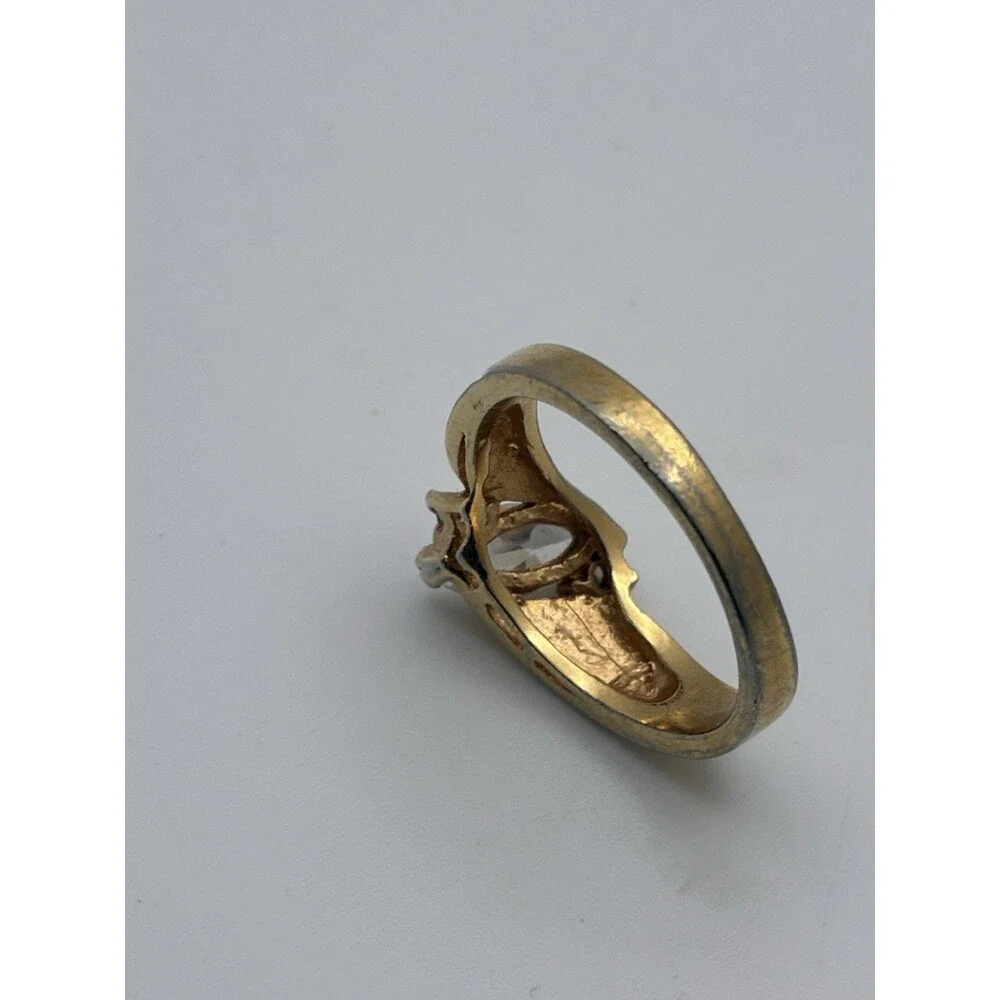 Beautiful Costume Wedding Band Marquise Glass Stone Size 8 Gold Tone